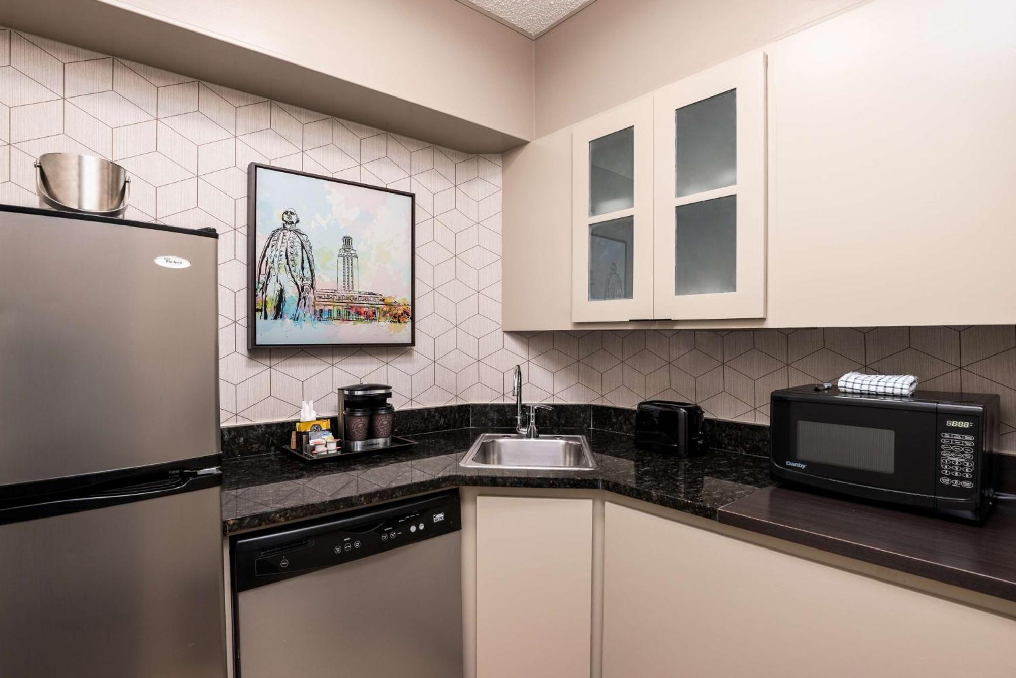 King Capitol View Suite